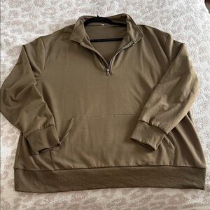 NWOT Woman’s 1/4 zip lightweight sweatshirt
